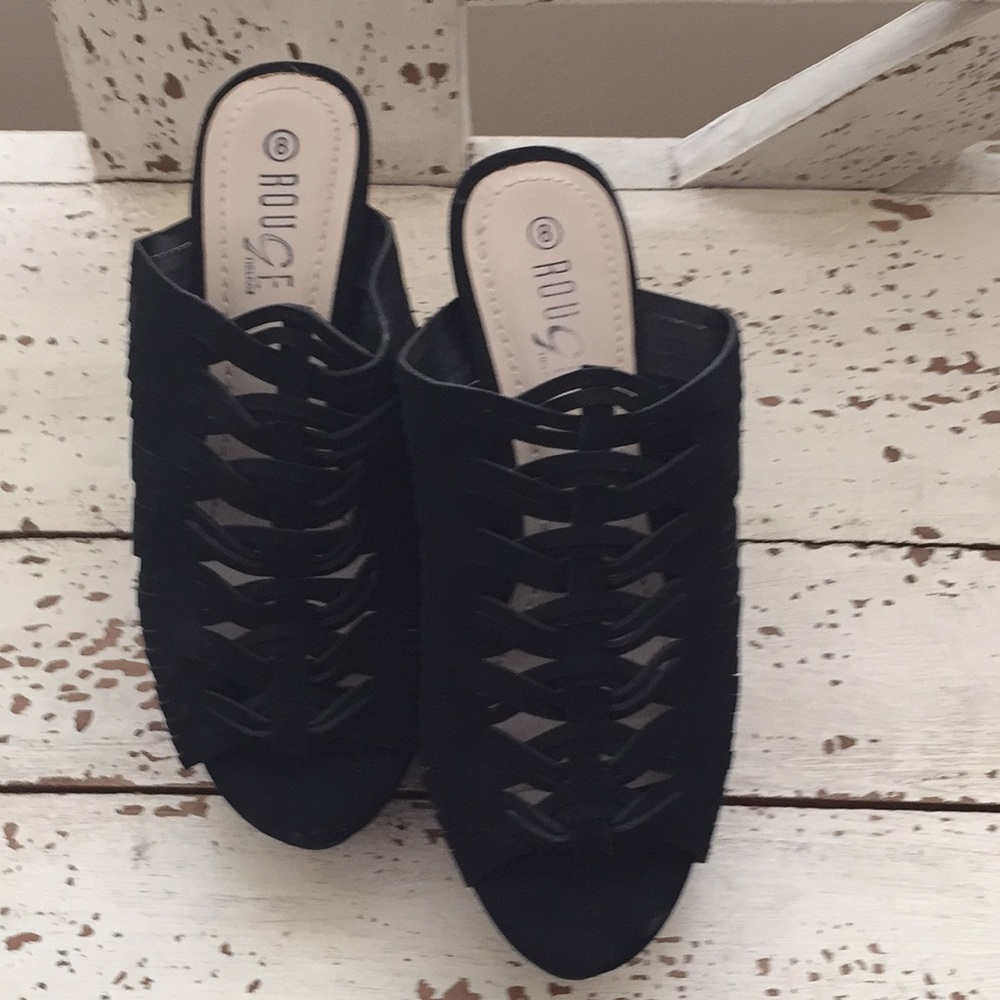 Platform shoes